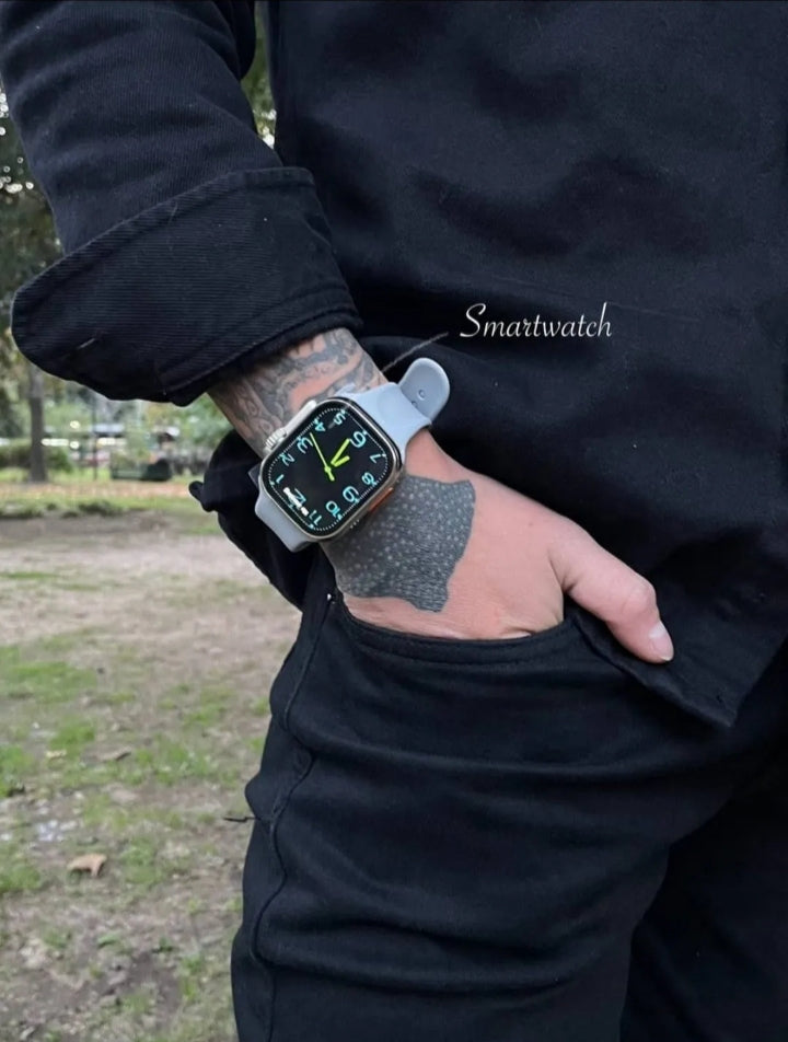 Reloj Inteligente Ultra 2 con Set de 7 Pulseras – Personaliza Tu Estilo